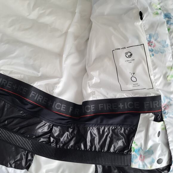 $750 BOGNER FIRE + ICE X LOVE SHACK FANCY Farina D Down SKI Jacket 10 L Floral - Picture 16 of 16